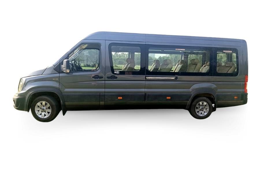 Urbania (17 Seater)